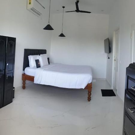 Kadal The Beach House Pondicherry Esterno foto